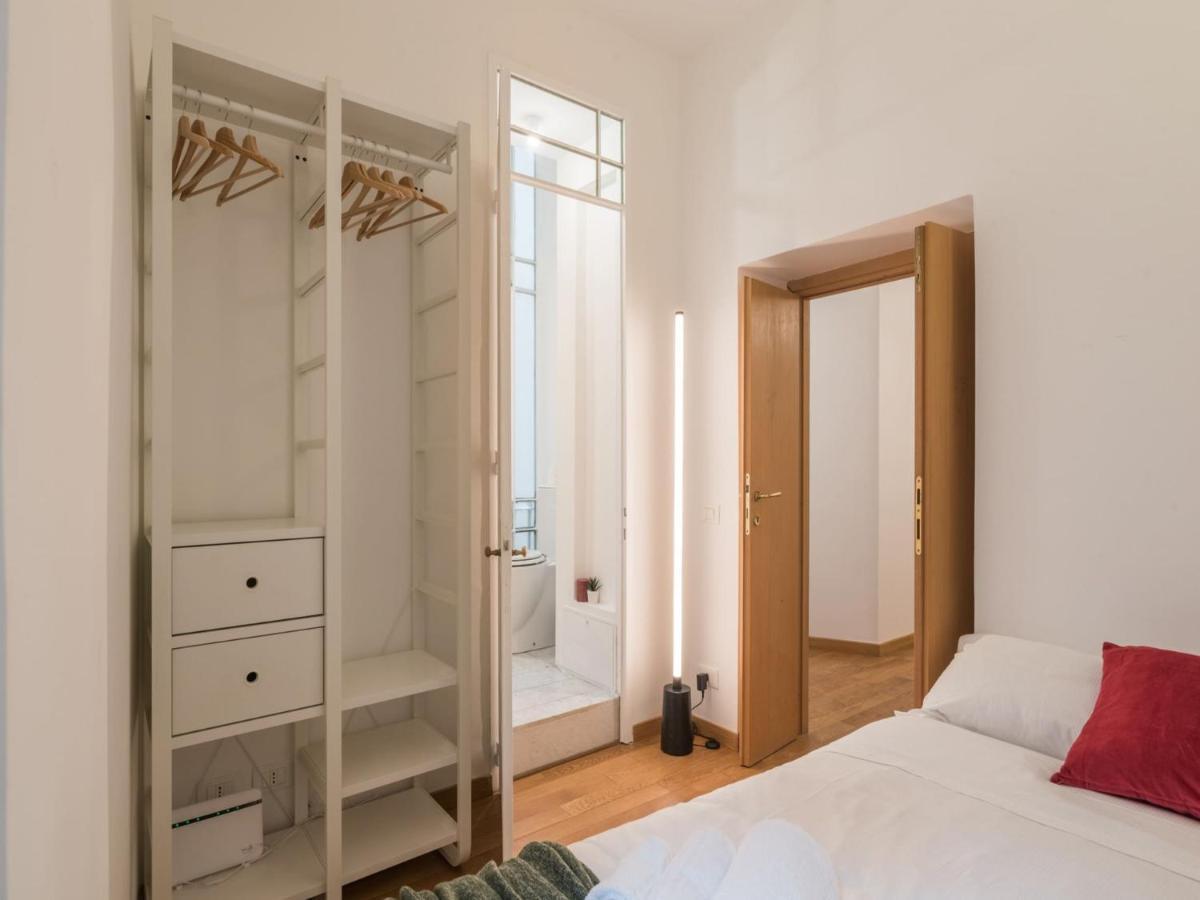 The Best Rent - Cozy Two-Bedroom Apartment In Via Dei Condotti Рим Экстерьер фото